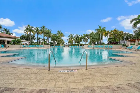 2109 Spring Court Palm Beach Gardens FL 33410