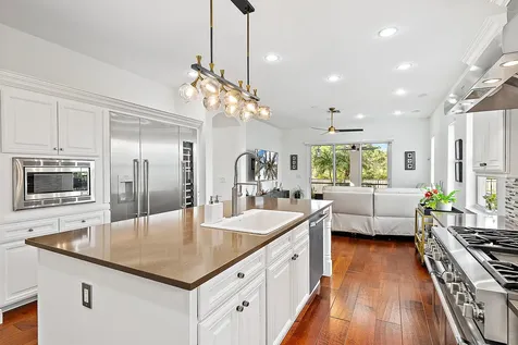 2109 Spring Court Palm Beach Gardens FL 33410