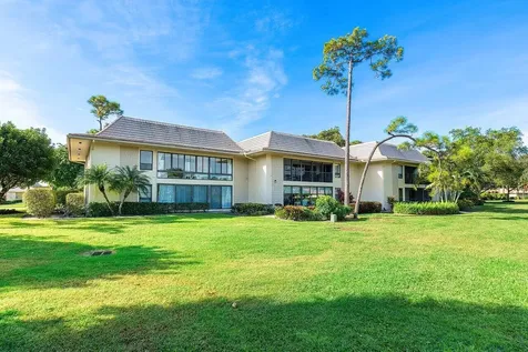 4665 Kittiwake Court Boynton Beach FL 33436