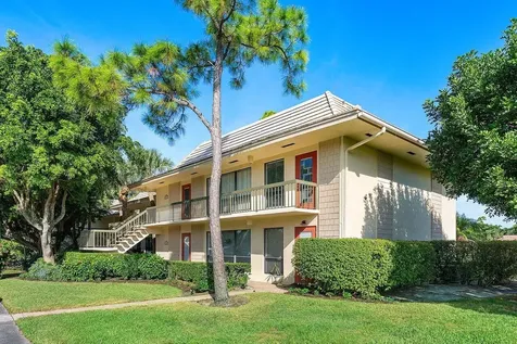 4665 Kittiwake Court Boynton Beach FL 33436