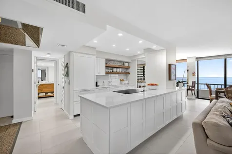 5540 N Ocean Drive Singer Island FL 33404