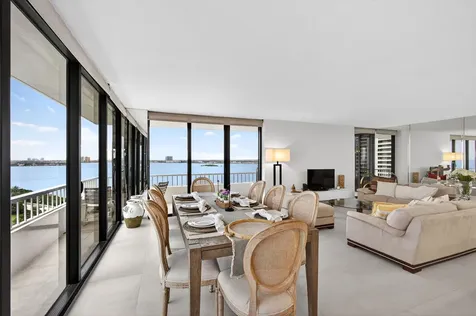 5540 N Ocean Drive Singer Island FL 33404