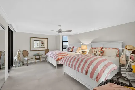 5540 N Ocean Drive Singer Island FL 33404