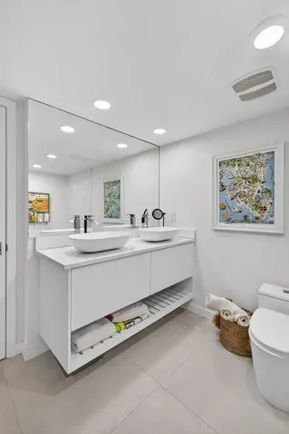 5540 N Ocean Drive Singer Island FL 33404