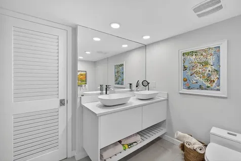 5540 N Ocean Drive Singer Island FL 33404