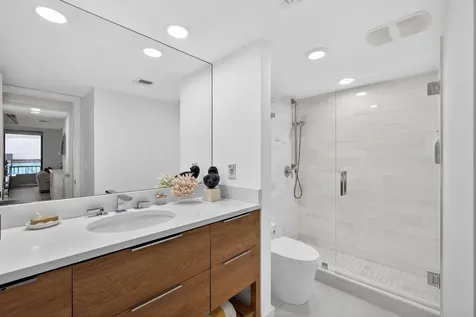 5540 N Ocean Drive Singer Island FL 33404