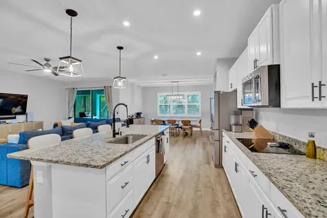 6213 Arcadia Square Vero Beach FL 32966