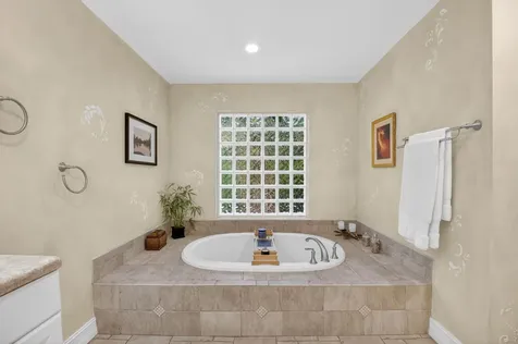 4911 Pineview Circle Delray Beach FL 33445