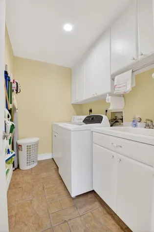4911 Pineview Circle Delray Beach FL 33445