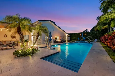 4911 Pineview Circle Delray Beach FL 33445