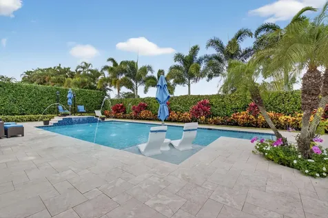 4911 Pineview Circle Delray Beach FL 33445