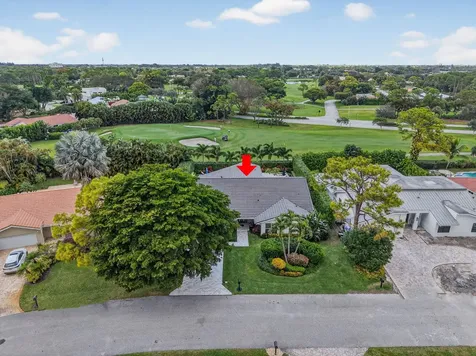 4911 Pineview Circle Delray Beach FL 33445