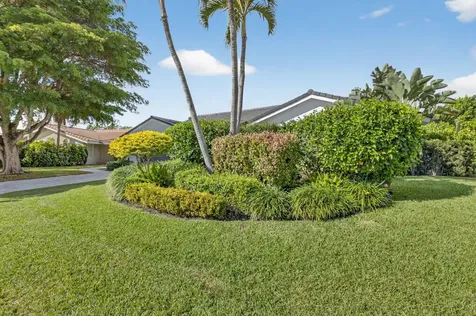 4911 Pineview Circle Delray Beach FL 33445