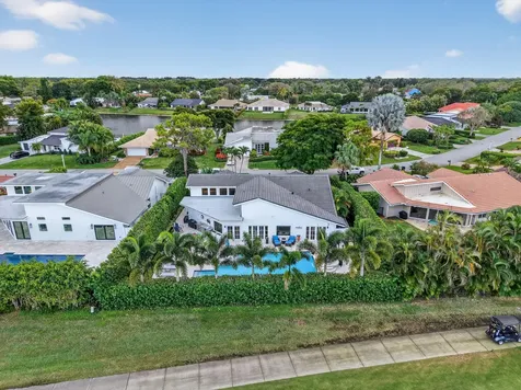 4911 Pineview Circle Delray Beach FL 33445