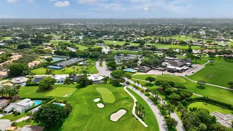 4911 Pineview Circle Delray Beach FL 33445