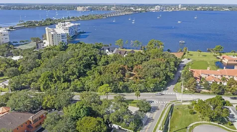 0 Merritt Avenue Merritt Island FL 32953