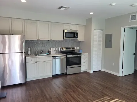 11810 SE Dixie Highway Hobe Sound FL 33455