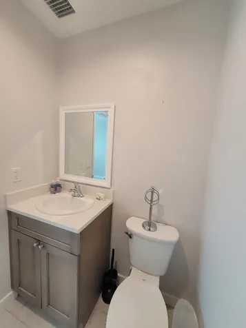 11810 SE Dixie Highway Hobe Sound FL 33455