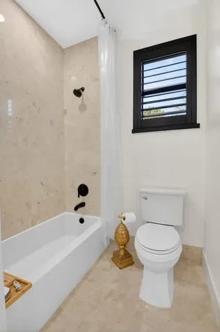 10236 La Reina Road Delray Beach FL 33446