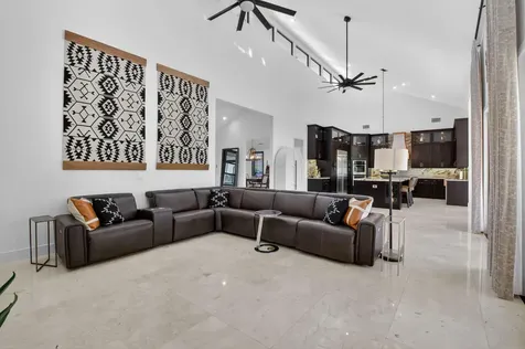 10236 La Reina Road Delray Beach FL 33446