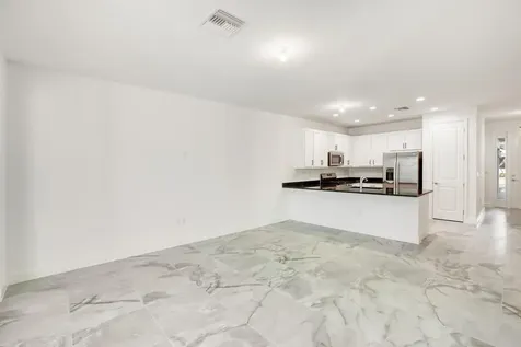 13422 Sw Brightside Way Port Saint Lucie FL 34987
