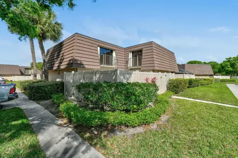 7728 77th Way West Palm Beach FL 33407