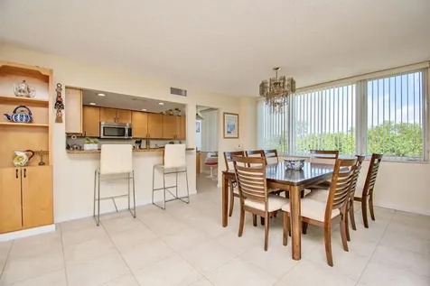 3912 S Ocean Boulevard Highland Beach FL 33487