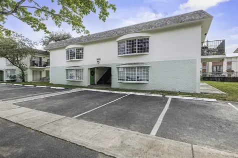 5400 Nw 18th Street Lauderhill FL 33313