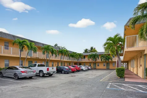 4081 N Dixie Highway Oakland Park FL 33334