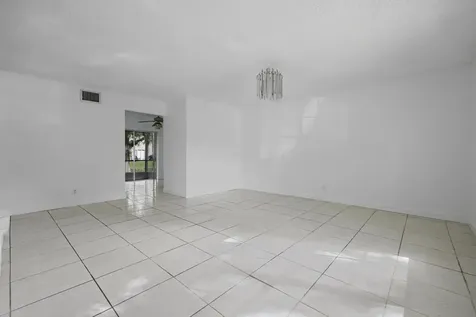 7503 Kimberly Boulevard North Lauderdale FL 33068