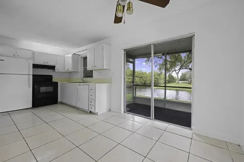 7503 Kimberly Boulevard North Lauderdale FL 33068
