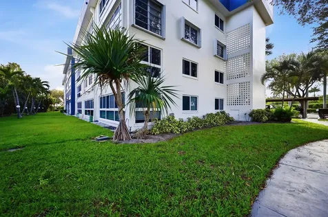 3401 Spanish Trail Delray Beach FL 33483