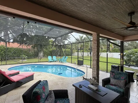 9050 Cypress Hollow Drive Palm Beach Gardens FL 33418