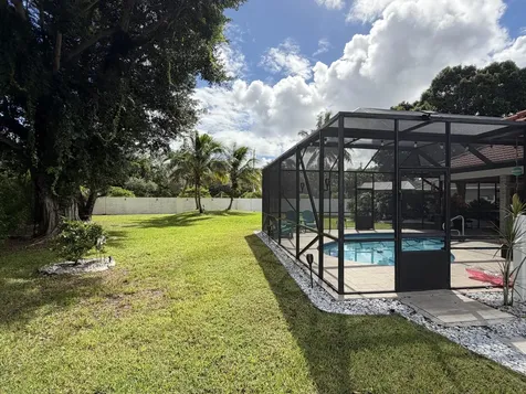 9050 Cypress Hollow Drive Palm Beach Gardens FL 33418
