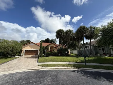 9050 Cypress Hollow Drive Palm Beach Gardens FL 33418