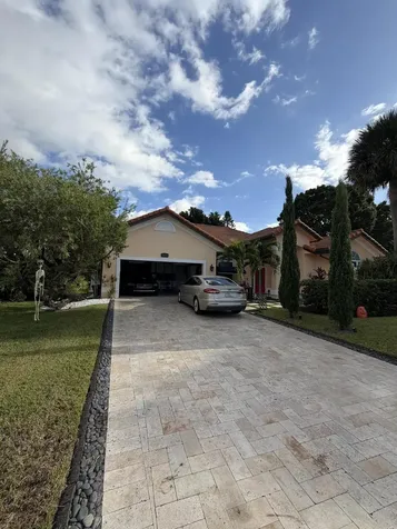 9050 Cypress Hollow Drive Palm Beach Gardens FL 33418