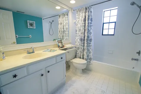 454 Ashwood Place Boca Raton FL 33431