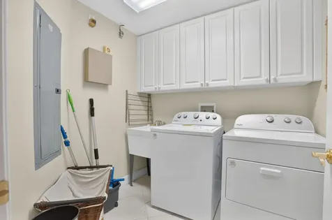 230 Ocean Grande Boulevard Jupiter FL 33477