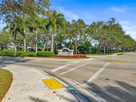 246 Sedona Way Palm Beach Gardens FL 33418
