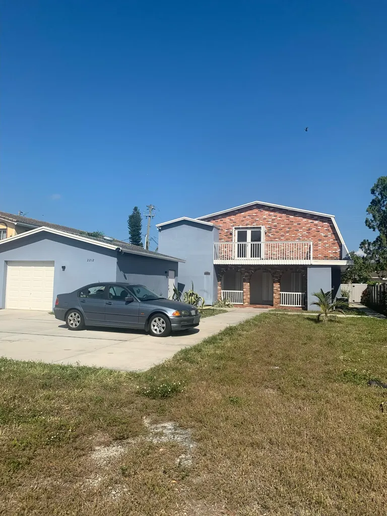 2212 Se 4th Fort Lauderdale FL 33316