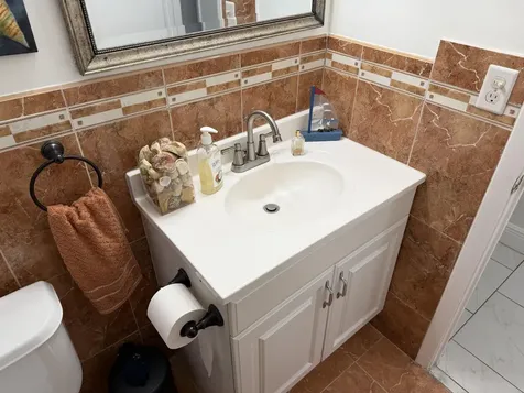 502 Davis Road Palm Springs FL 33461