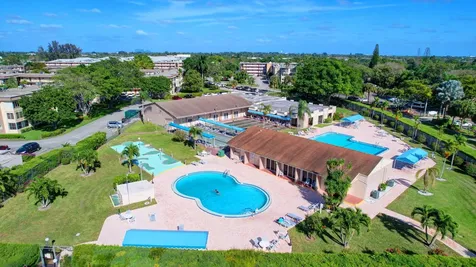 502 Davis Road Palm Springs FL 33461