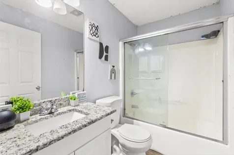 1762 Se Aires Lane Port Saint Lucie FL 34984