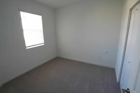 870 Se Grovebush Lane Port Saint Lucie FL 34984