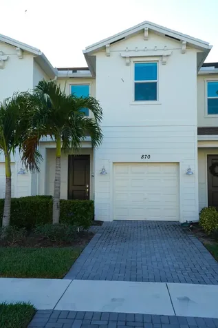 870 Se Grovebush Lane Port Saint Lucie FL 34984