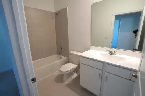 870 Se Grovebush Lane Port Saint Lucie FL 34984