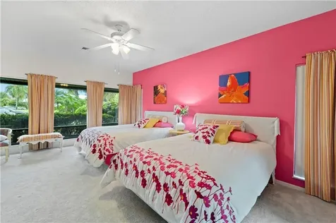 1330 Shorewinds Lane Vero Beach FL 32963