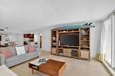3546 S Ocean Boulevard South Palm Beach FL 33480