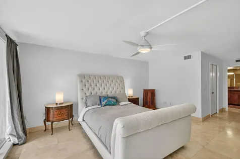 3546 S Ocean Boulevard South Palm Beach FL 33480