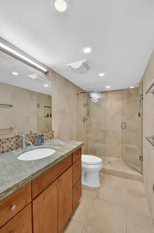 3546 S Ocean Boulevard South Palm Beach FL 33480